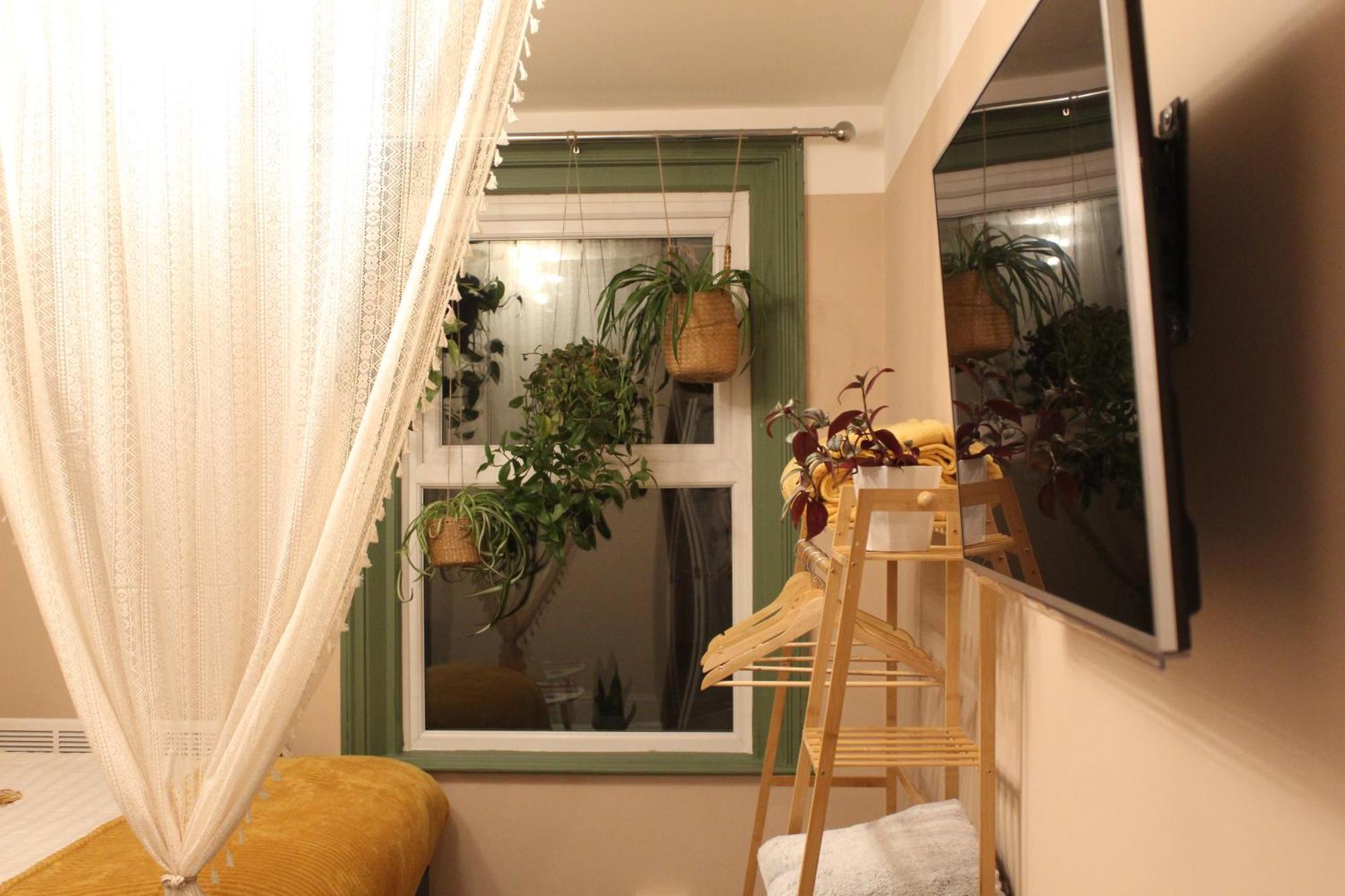 Peacehaven Retreat - 4 Minutes From The Beach! Pet Friendly! Weymouth Exterior photo